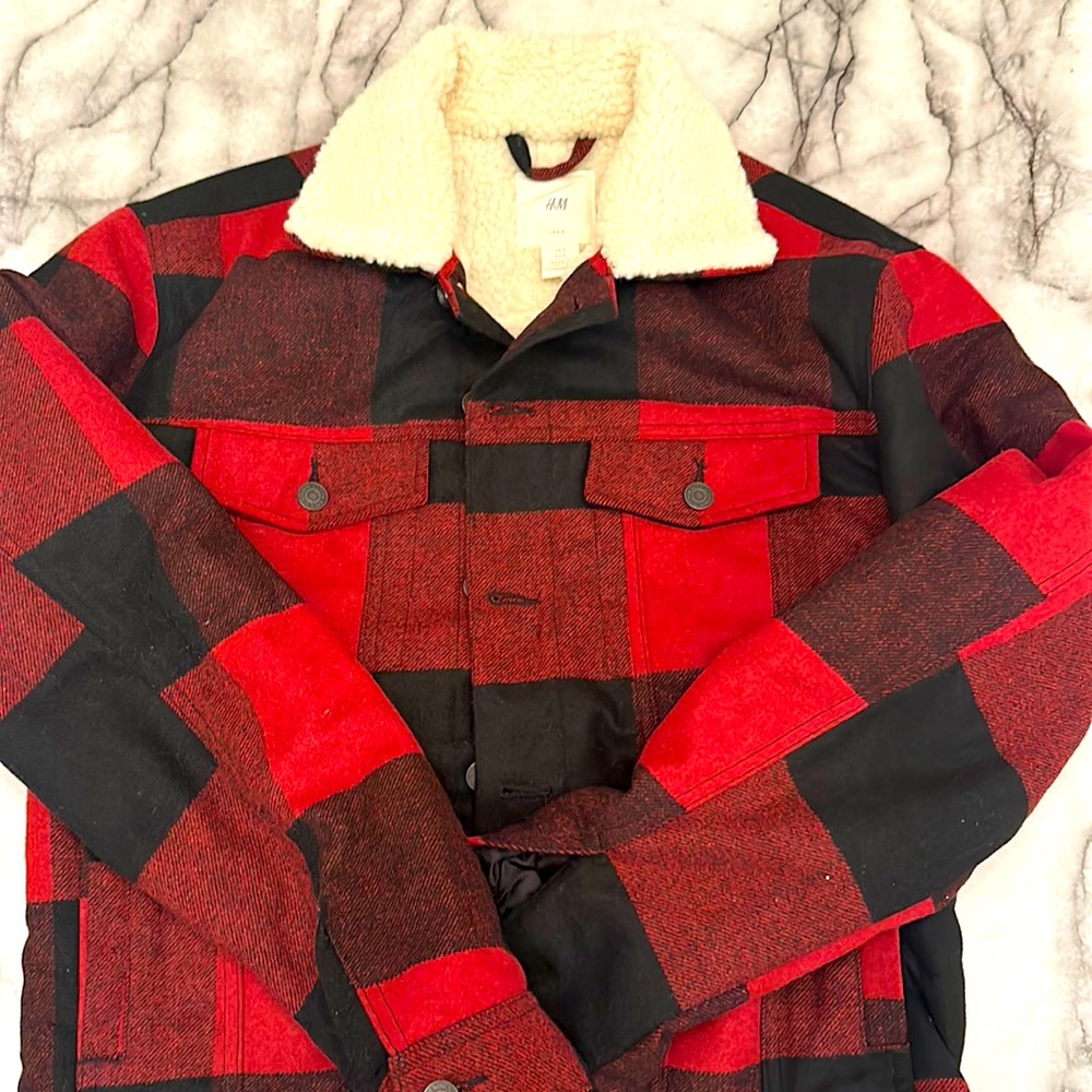 H and M Mens jacket with wool collar